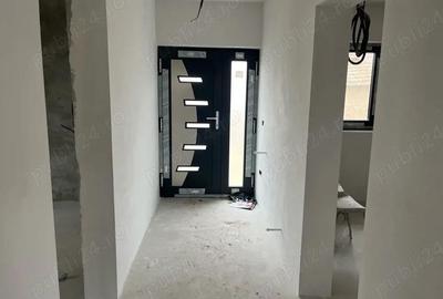 Casă cu 5 camere cu Teren 1000 Mp în Berteștii de Jos - 6