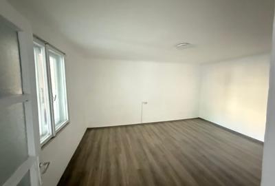 Casă individuală cu garaj și curte – Sector 5 - 6