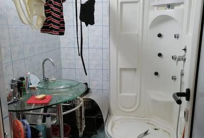 Spațiu comercial, de 100 mp, în Central - 11