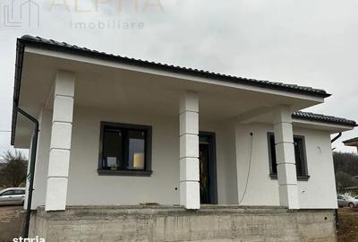 Casă cu 3 camere cu Teren 500 Mp în Central