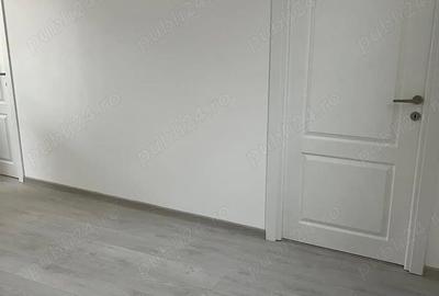 Spațiu comercial, de 90 mp, în Central - 7
