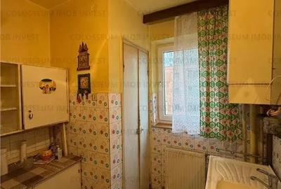 Apartament cu 3 camere semidecomandat în Astra - 2