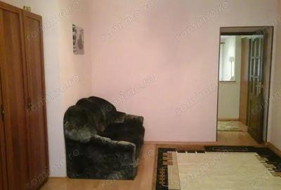 Apartament de inchiriat 3 camere zona Uzina 2 - 1