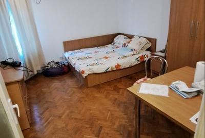 Piata Victoriei, garsoniera de vanzare, p/8, centrala proprie, 29 mp, bloc mixt - 2