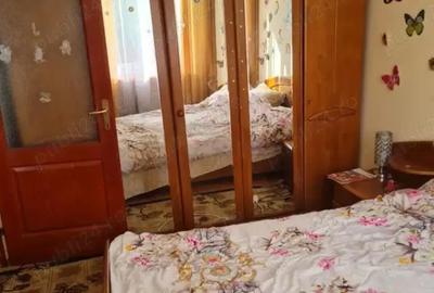 Apartament cu 3 camere semidecomandat în Micro 19 - 3