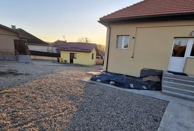 3 Case pe aceeasi parcela, sat Salistea Noua, com. Baciu, CLUJ - 1