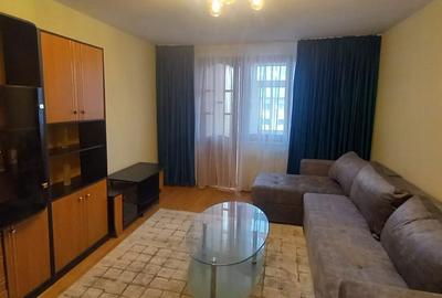 Apartament cu 2 camere decomandat în Exterior Vest