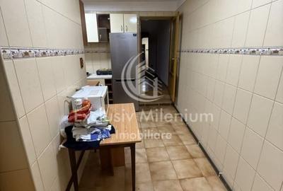 Casa Piata Alba Iulia - Birouri  / Burebista - 5