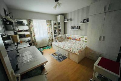 Apartament cu 3 camere decomandat în Central - 3