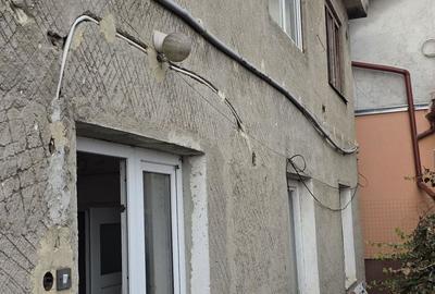Casă cu 4 camere în Exterior Vest - 6