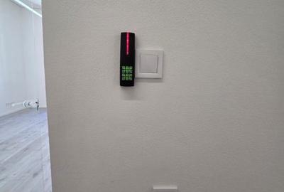 Spațiu comercial, de 128 mp, în Central - 7