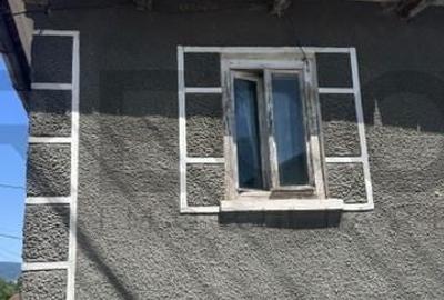 Casă cu 8 camere cu Teren 250 Mp în Măgești - 3