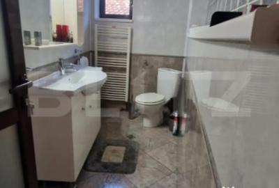 Casă cu 7 camere cu Teren 446 Mp în Central - 5