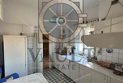 Apartament 3 Camere in Vila -Curte/Garaj  - Bulevardul Dacia - 11