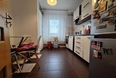 Cu acces facil spre Centru. Etajul 2. GARAJ SUB BLOC SI BOXA. - 5