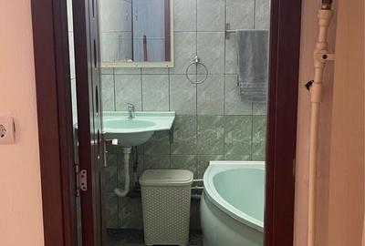 Apartament cu 2 camere decomandat în Olteniței - 4