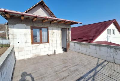 Casă cu 4 camere în Costișa - 7