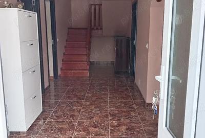 Casă cu 1 camere cu Teren 2500 Mp în Tulnici - 4
