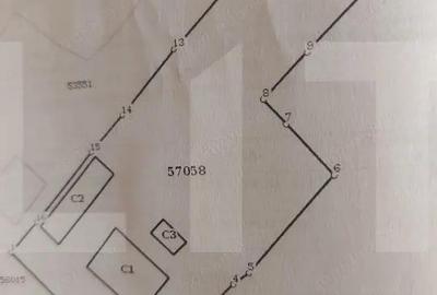 Casă cu Teren 1666 Mp în Central - 2