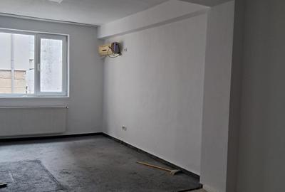 Casă individuală cu 12 camere cu Canalizare în P-ța Muncii - 15