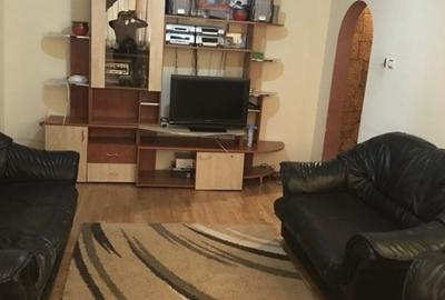 Apartament cu 2 camere semidecomandat în Letea Veche - 1