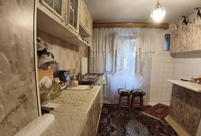 Apartament cu 3 Camere Decomandat in George Enescu - 10