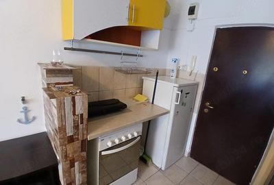 Garsonieră semidecomandată în Buziașului