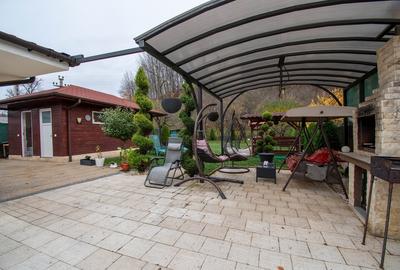 Casă cu 8 camere cu Teren 1363 Mp în Central