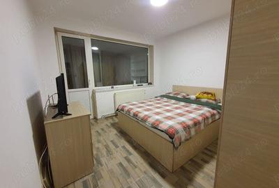 Apartament 2 camere decomandat ?i mobilat totul nou electro casnice ?i mobila situat in bl 14 Petril - 1