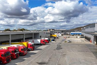 Spatiu Industrial - 3200 mp - Logistica - Depozitare - Distributie - 1