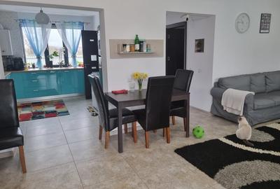 Casă cu 4 camere cu Teren 300 Mp în Central - 10