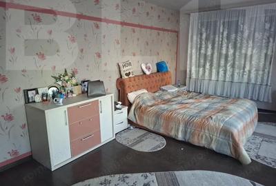 Casă cu 7 camere cu Teren 550 Mp în Central - 14