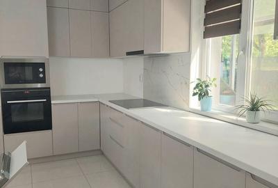 Casă cu 4 camere cu Teren 300 Mp în Calea Clujului - 13