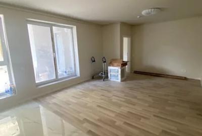 Apartament cu 3 camere semidecomandat în Grigorescu