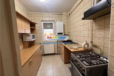 Apartament cu 2 camere semidecomandat, mobilat în Sud - 3
