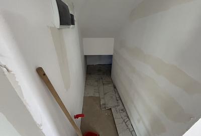 Casă cu 4 camere cu Teren 193 Mp în Sud