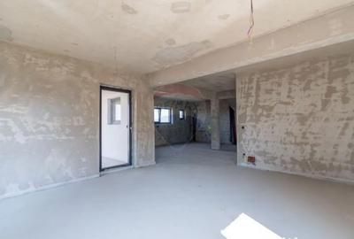 Casă cu 4 camere cu Teren 755 Mp în Jucu - 11