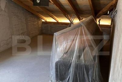 Casă cu 5 camere cu Canalizare în Central - 1