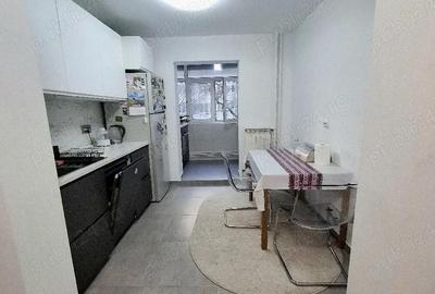 Apartament cu 3 camere decomandat în Rahova - 10