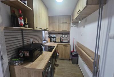 Apartament cu 2 camere decomandat în Drumul Taberei - 3