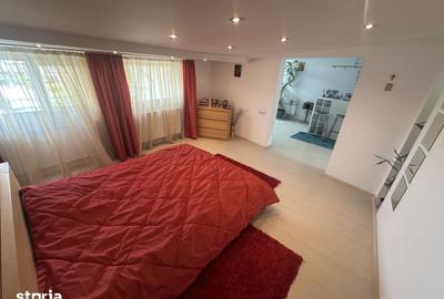 Casă cu 10 camere cu Canalizare în Apărătorii Patriei - 14