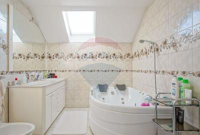 Casă cu 4 camere cu Teren 753 Mp în Prejmer - 6