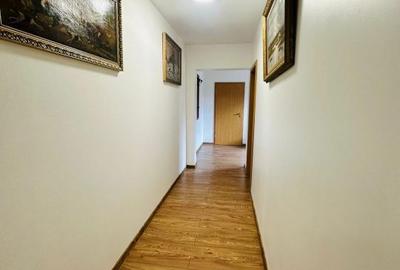 Casă cu 5 camere decomandat cu Canalizare în Central - 4