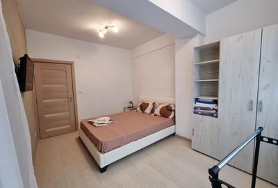 La 2 minute de mare, doua camere decomandate. - 12