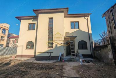 Casă cu Teren 500 Mp în Central - 19