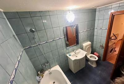 Spațiu comercial, de 142 mp, în Central - 5