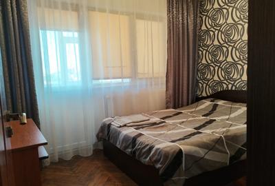 Apartament cu 3 camere semidecomandat, mobilat în Central - 3
