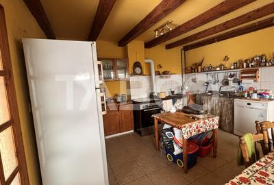 Casa de vanzare 6 camere loc de relaxare garaj teren 669mp Cornatel - 9