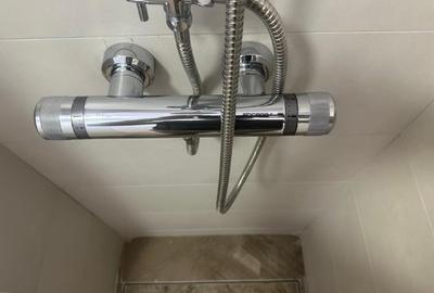 Vand apartament proaspat renovat , finisaje lux - 14