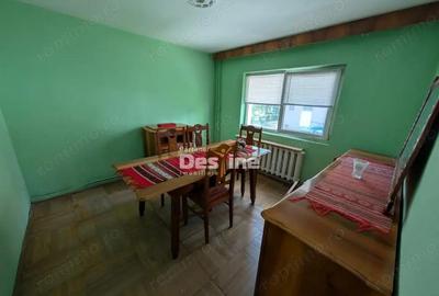 Apartament 4 camere decomandat 80mp 2 bai + balcon de renovat parter Rond Vechi - 14